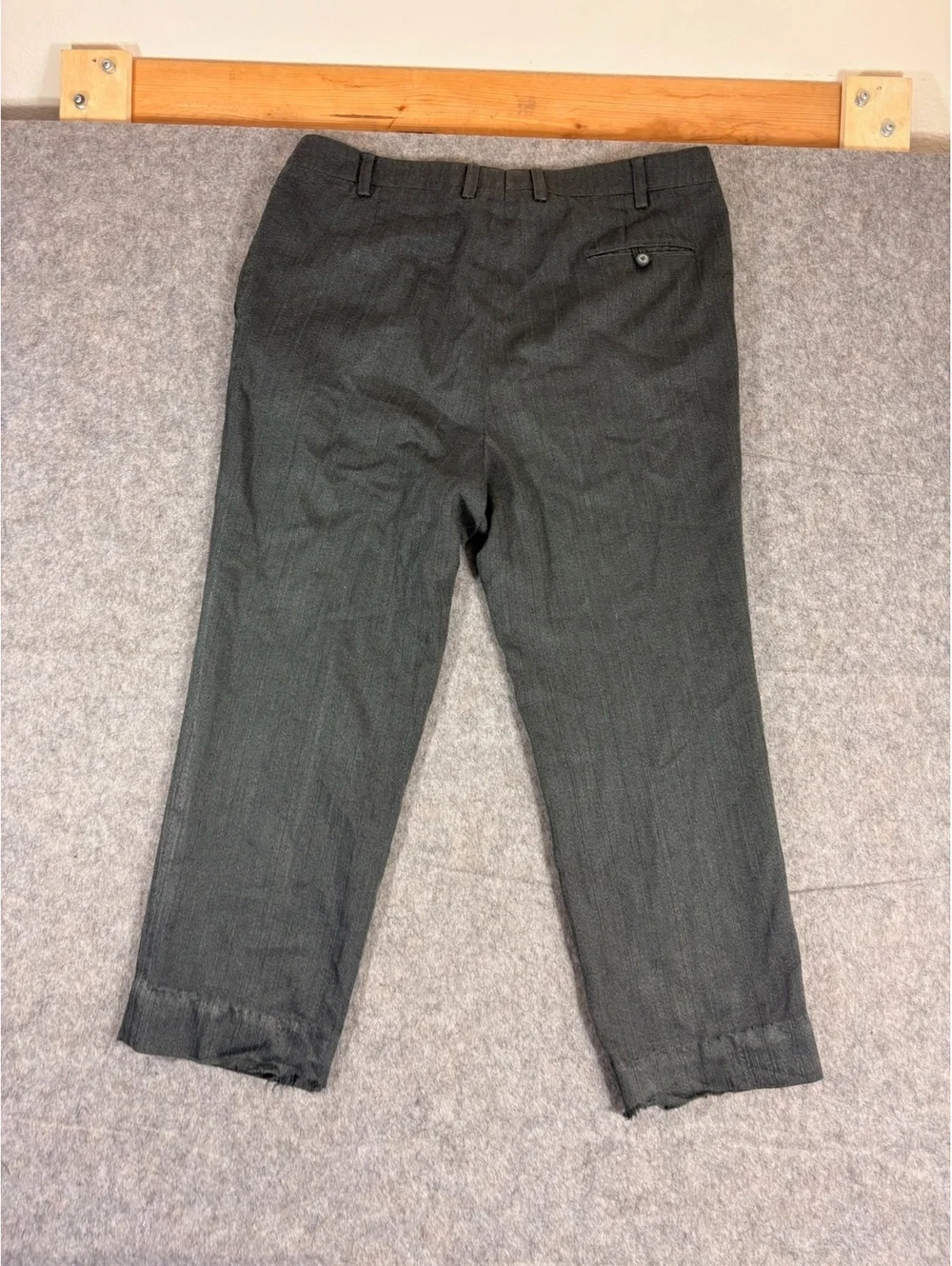 Vintage Trimlines Charcoal cropped pants size 38